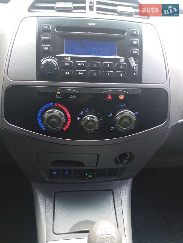 Позашляховик / Кросовер Chery Tiggo 2008 в Києві