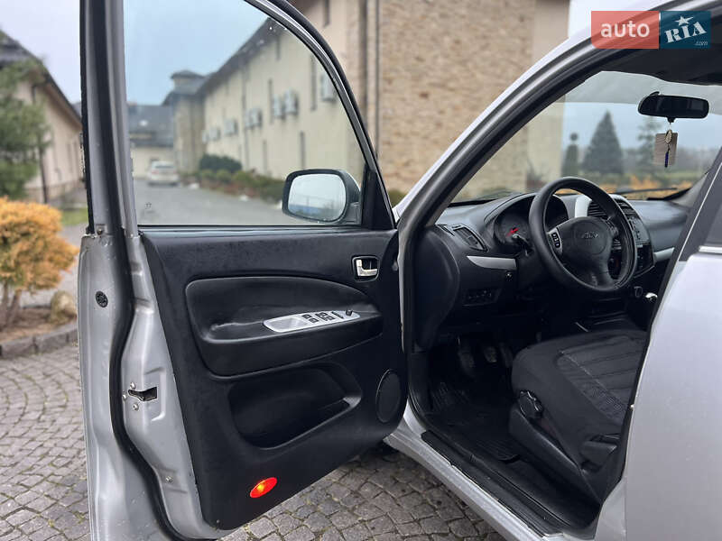 Позашляховик / Кросовер Chery Tiggo 2011 в Жовкві