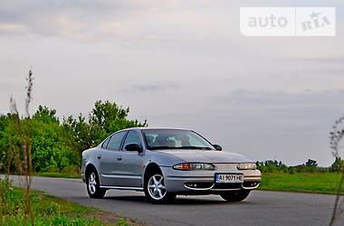 Седан Chevrolet Alero 2000 в 