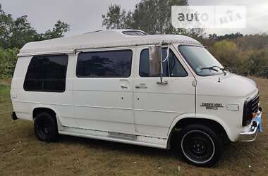 Минивэн Chevrolet Astro 1985 в 