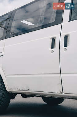Минивэн Chevrolet Astro 2005 в  фото 6 Минивэн Chevrolet Astro 2005 в