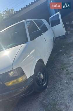Мінівен Chevrolet Astro 2004 в Києві