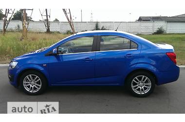 Седан Chevrolet Aveo 2012 в Киеве