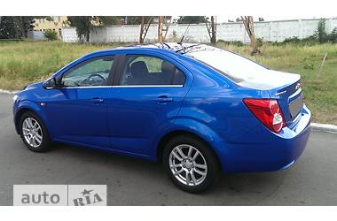 Седан Chevrolet Aveo 2012 в Киеве