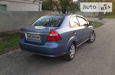 Седан Chevrolet Aveo 2007 в Днепре