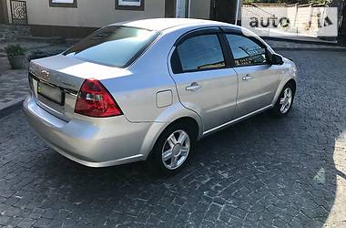 Седан Chevrolet Aveo 2009 в Виннице