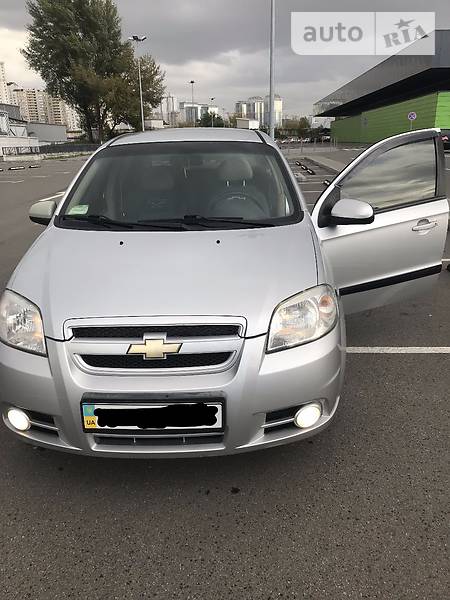 Седан Chevrolet Aveo 2007 в Киеве