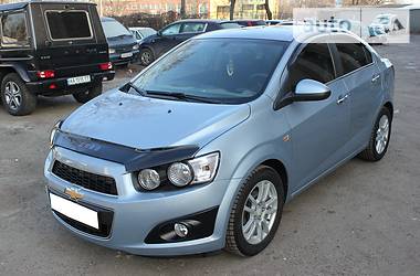 Седан Chevrolet Aveo 2012 в Киеве