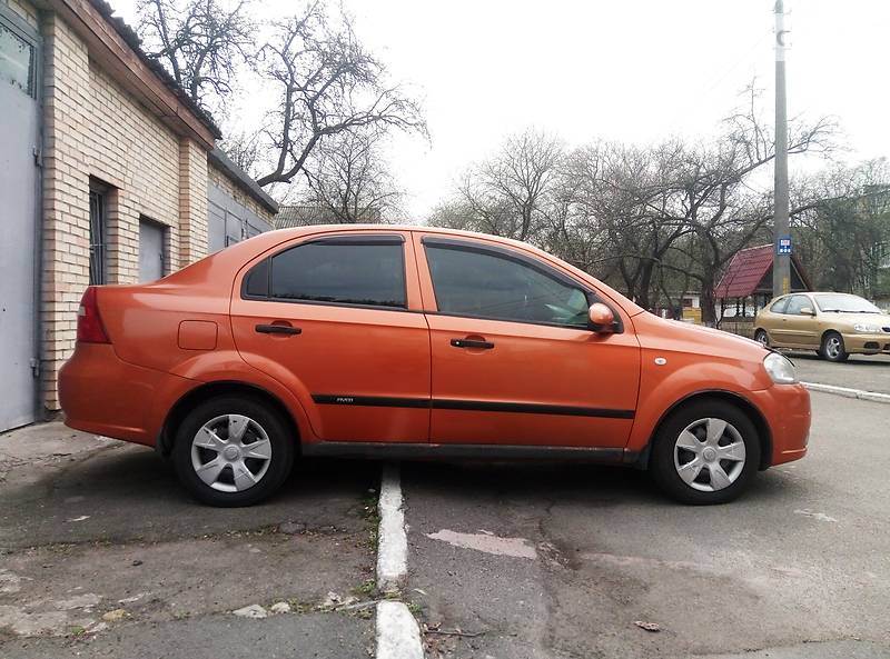 Chevrolet Aveo 2006 года