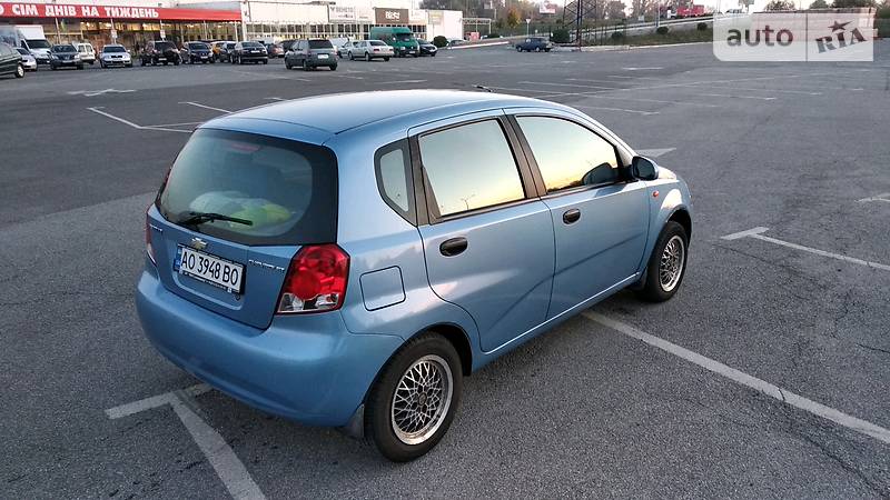 Хетчбек Chevrolet Aveo 2005 в Ужгороді фото 2 Хетчбек Chevrolet Aveo 2005 в Ужгороді