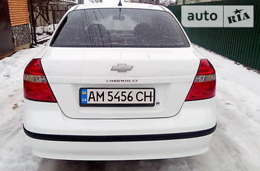 Седан Chevrolet Aveo 2007 в Бердичеве