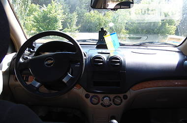 Седан Chevrolet Aveo 2007 в Вараше