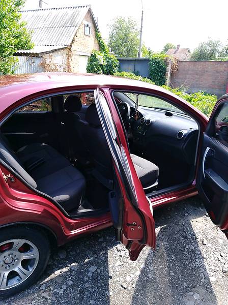 Седан Chevrolet Aveo 2007 в Полтаве