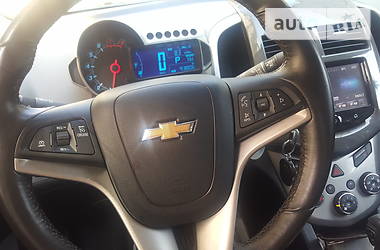 Седан Chevrolet Aveo 2016 в Ивано-Франковске