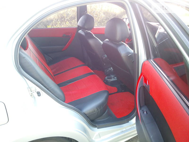 Седан Chevrolet Aveo 2009 в Слов'янську