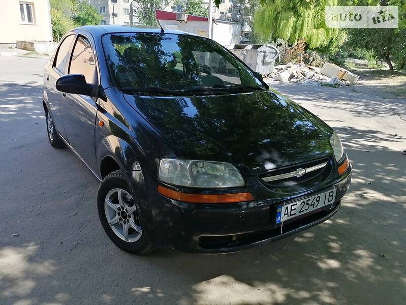 Седан Chevrolet Aveo 2005 в Никополе