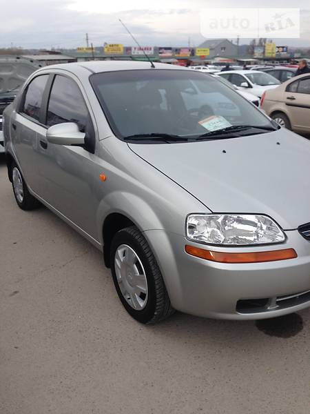 Седан Chevrolet Aveo 2005 в Тернополе