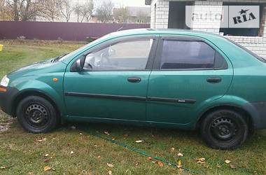Седан Chevrolet Aveo 2004 в 