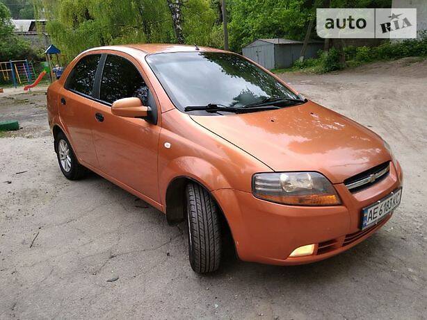 Седан Chevrolet Aveo 2006 в Дніпрі
