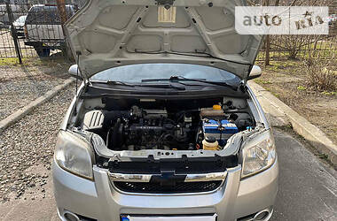 Седан Chevrolet Aveo 2006 в 