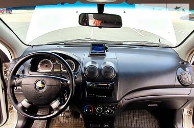 Седан Chevrolet Aveo 2010 в 
