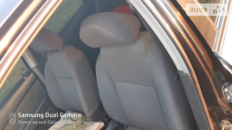 Седан Chevrolet Aveo 2006 в Чорткові