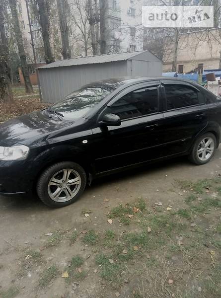 Седан Chevrolet Aveo 2011 в 