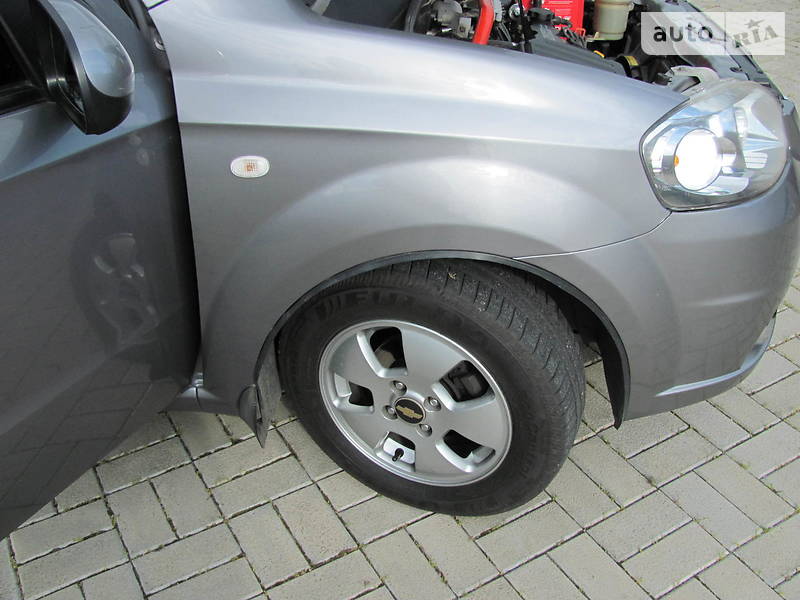 Седан Chevrolet Aveo 2006 в Маріуполі фото 120 Седан Chevrolet Aveo 2006 в Маріуполі