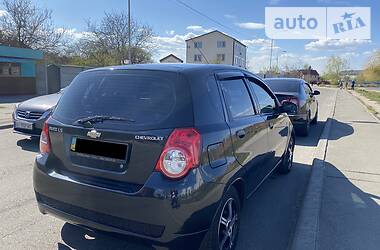 Хетчбек Chevrolet Aveo 2009 в 