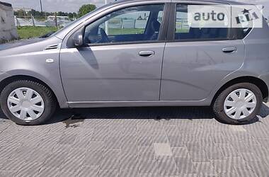 Хетчбек Chevrolet Aveo 2008 в 