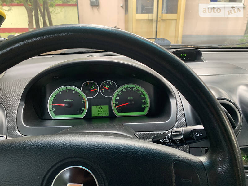 Хетчбек Chevrolet Aveo 2008 в Києві