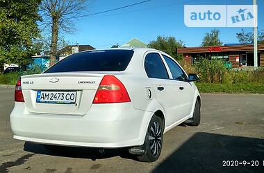 Седан Chevrolet Aveo 2007 в Киеве