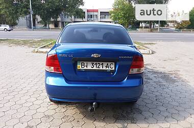 Седан Chevrolet Aveo 2005 в Днепре