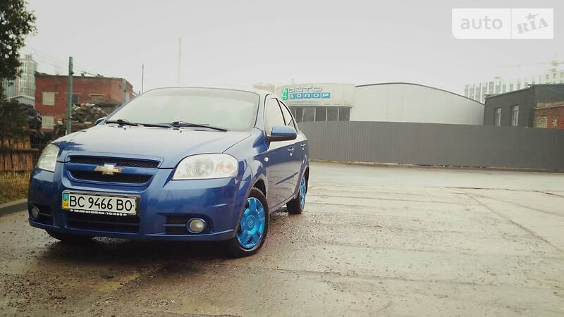 Седан Chevrolet Aveo 2008 в Львове