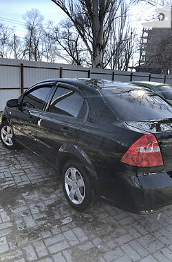 Седан Chevrolet Aveo 2006 в Дніпрі