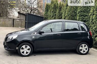 Хэтчбек Chevrolet Aveo 2011 в Тернополе