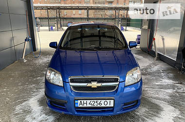 Седан Chevrolet Aveo 2006 в Покровске