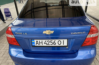 Седан Chevrolet Aveo 2006 в Покровске