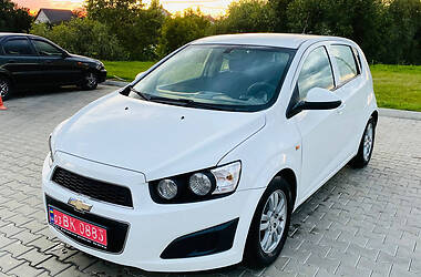 Хетчбек Chevrolet Aveo 2012 в Києві