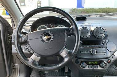 Седан Chevrolet Aveo 2008 в Днепре