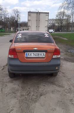 Седан Chevrolet Aveo 2005 в Харькове