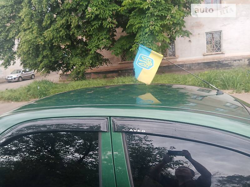 Седан Chevrolet Aveo 2004 в Кривому Розі фото 5 Седан Chevrolet Aveo 2004 в Кривому Розі