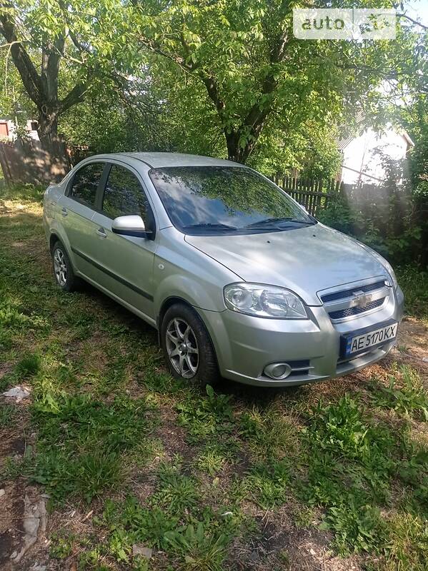 Седан Chevrolet Aveo 2008 в Першотравенске