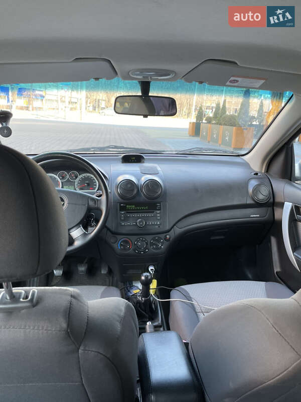 Хэтчбек Chevrolet Aveo 2008 в Киеве фото 23 Хэтчбек Chevrolet Aveo 2008 в Киеве