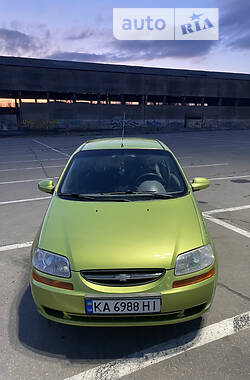Седан Chevrolet Aveo 2005 в Львове