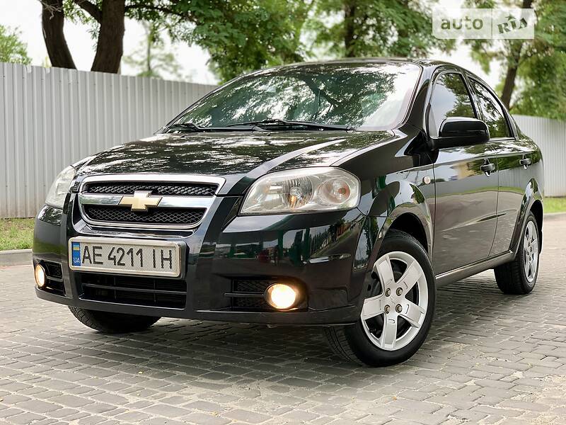 Седан Chevrolet Aveo 2011 в Дніпрі