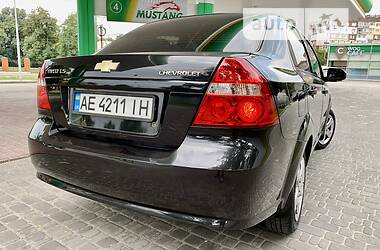 Седан Chevrolet Aveo 2011 в 