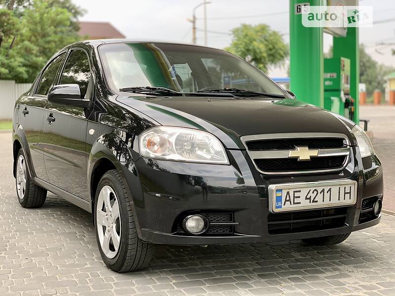 Седан Chevrolet Aveo 2011 в Дніпрі