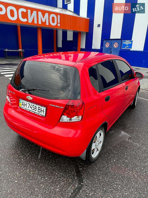 Хэтчбек Chevrolet Aveo 2006 в Хмельницком