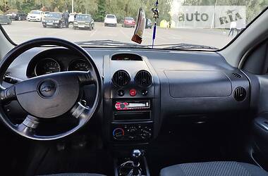 Седан Chevrolet Aveo 2006 в Сумах